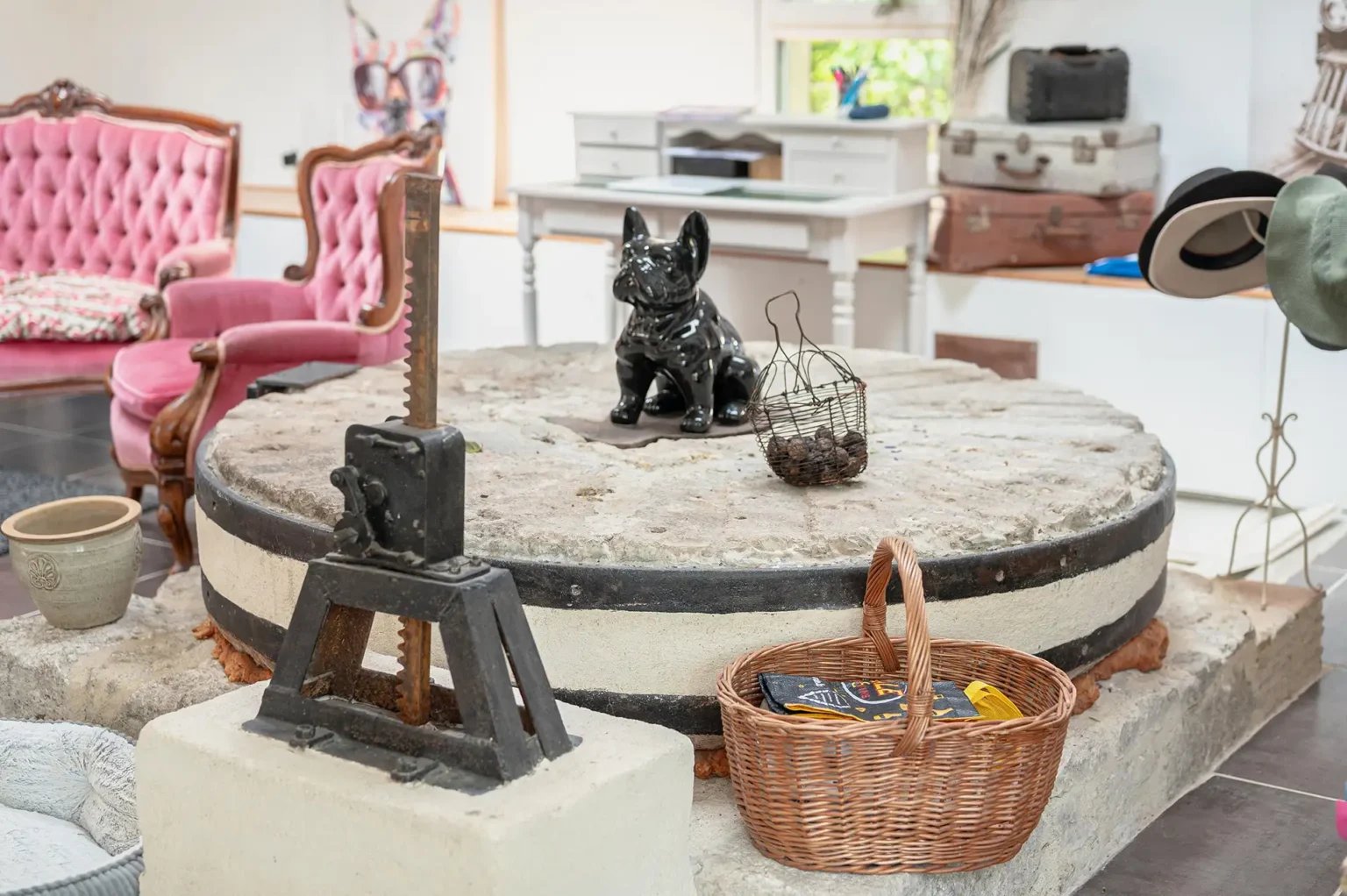 La meule d'origine du moulin à eau de Duras